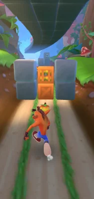 Crash Bandicoot: On the Run! (مهكرة، الخلود)